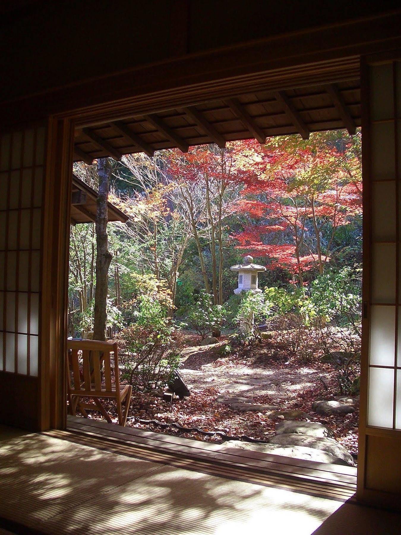 Shikitei Hotel Fujiyoshida Buitenkant foto