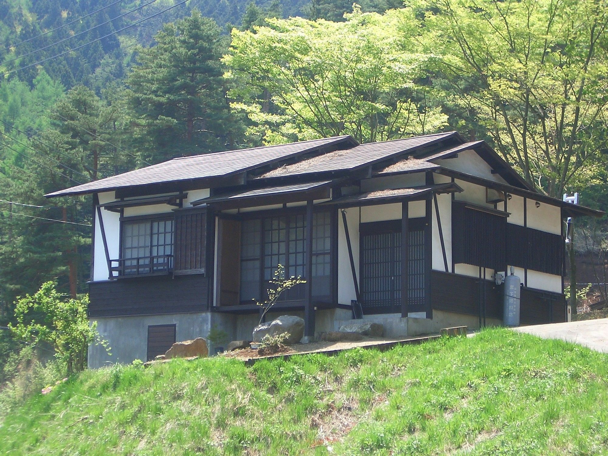 Shikitei Hotel Fujiyoshida Buitenkant foto